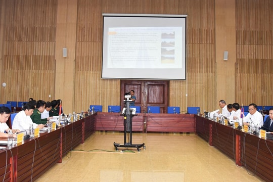 Bàn phương án điểm đấu nối cao tốc Viêng Chăn - Hà Nội qua cặp Cửa khẩu Nậm On - Thanh Thủy 