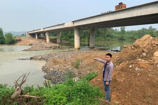 Ách tắc dòng chảy và lũ quét