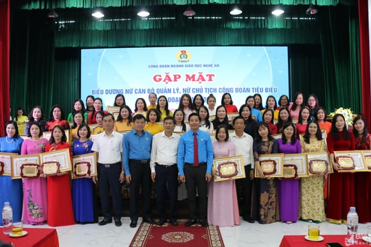 Nghệ An tuyên dương 40 nữ cán bộ quản lý, nữ chủ tịch công đoàn ngành Giáo dục 