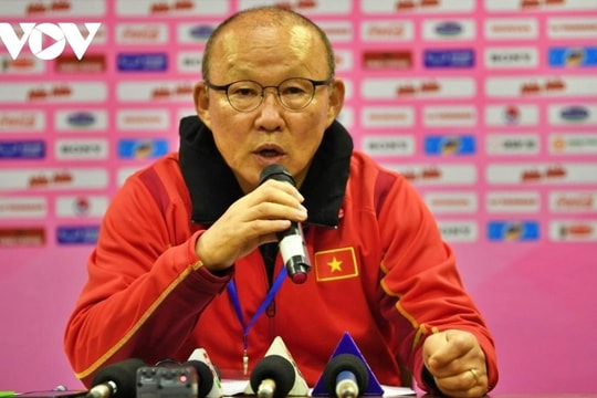 Báo Trung Quốc muốn huấn luyện viên Park dẫn dắt đội nhà; Simeone nói lý do Atletico không chiêu mộ Ronaldo