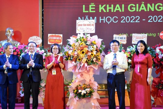 Trường Đại học Y khoa Vinh khai giảng năm học 2022-2023