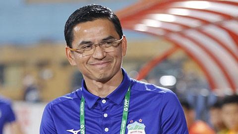 Hoàng Anh Gia Lai rơi vào vùng nguy hiểm; Kiatisak để ngỏ tương lai dẫn dắt ĐT Việt Nam 