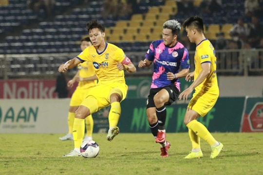 V-League: Ứng viên vô địch và ứng viên... xuống hạng