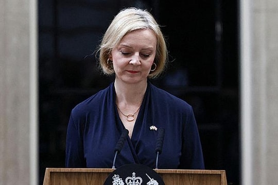 Thủ tướng Anh Liz Truss tuyên bố từ chức sau 6 tuần tại vị