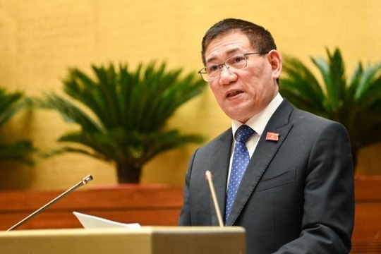 Trình Quốc hội tăng lương cơ sở cho cán bộ, công chức lên 1,8 triệu đồng/tháng