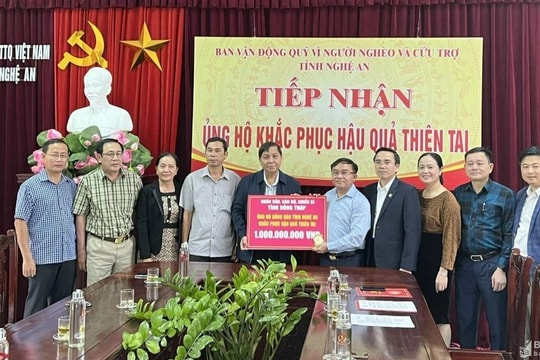 Đồng Tháp hỗ trợ người dân vùng lũ Nghệ An 1 tỷ đồng