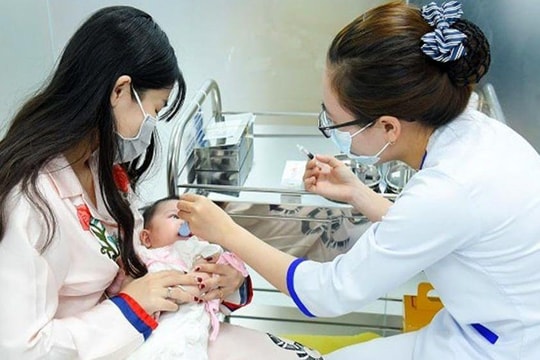 Nghệ An triển khai tiêm vắc xin bại liệt mũi 2 cho trẻ dưới 1 tuổi