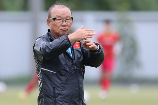 Sau huấn luyện viên Park Hang-seo, ai có cơ hội?