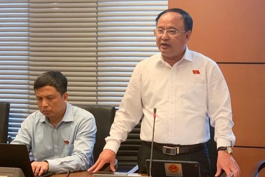 Đoàn ĐBQH Nghệ An thảo luận về Dự án Luật Phòng, chống rửa tiền (sửa đổi)