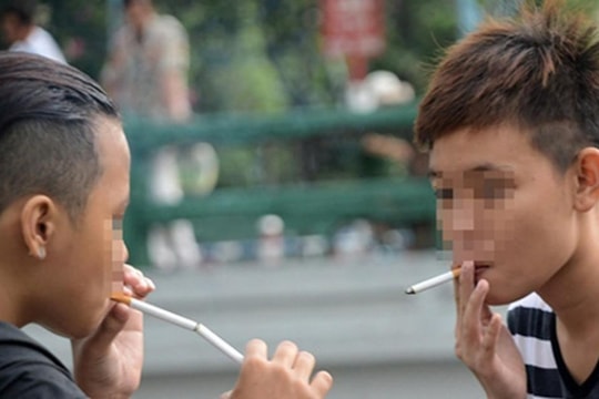 Hút thuốc lá khiến trẻ vị thành niên dễ mắc bệnh trầm cảm