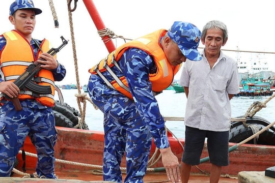 Hơn 170.000 lít dầu lậu bị phát hiện trên biển