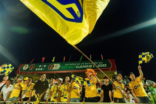 Câu lạc bộ Sông Lam Nghệ An và niềm tự hào của người dân xứ Nghệ