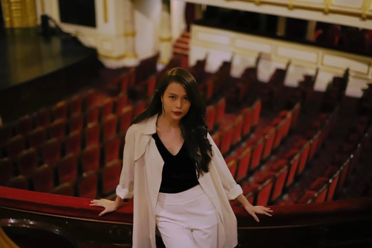 Đời thực trái ngược của nữ diễn viên vai xấc láo nhất 'Hành trình công lý'