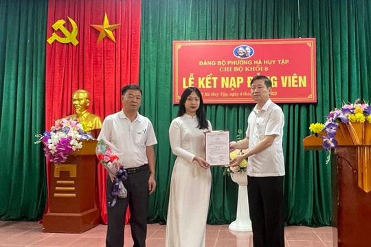 Nhận diện khó khăn trong phát triển đảng viên ở Nghệ An