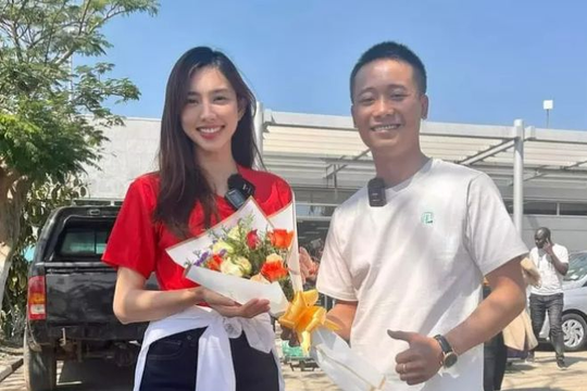 Quang Linh Vlog công khai thể hiện tình cảm với Hoa hậu Thùy Tiên? 