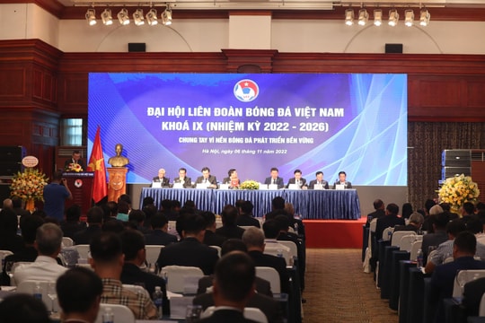 Ông Trần Quốc Tuấn trúng cử Chủ tịch Liên đoàn Bóng đá Việt Nam