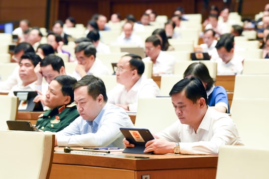 Luật đầu tiên của Kỳ họp thứ 4, Quốc hội khóa XV được biểu quyết thông qua với tỷ lệ tán thành cao