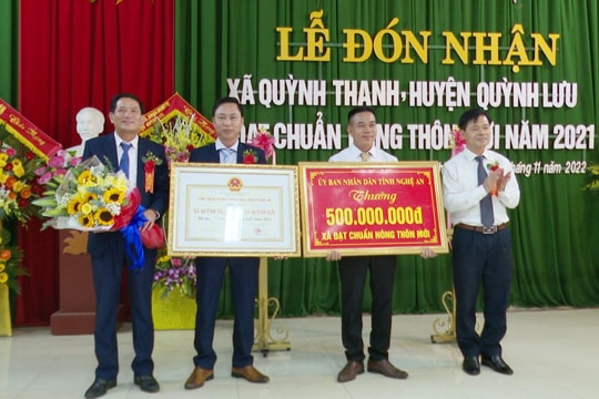 Quỳnh Thanh (Quỳnh Lưu) đón Bằng công nhận xã đạt chuẩn nông thôn mới