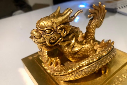 Hoàn thành việc đàm phán hồi hương ấn vàng 'Hoàng đế chi bảo'