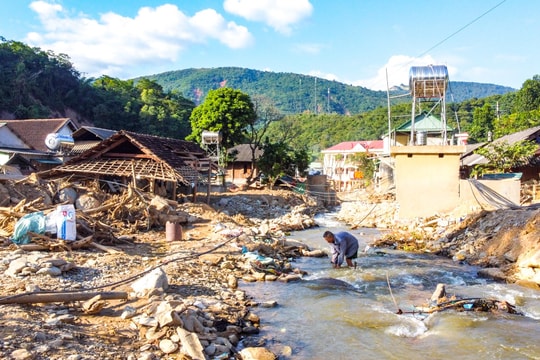  Bản Hòa Sơn 45 ngày sau lũ dữ