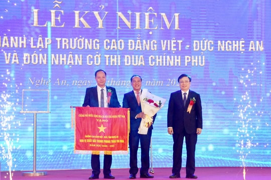 Trường Cao đẳng Việt - Đức Nghệ An kỷ niệm 50 năm thành lập 