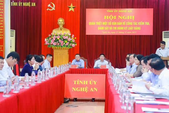 Ban Thường vụ Tỉnh ủy Nghệ An quán triệt công tác kiểm tra, giám sát, thi hành kỷ luật trong Đảng
