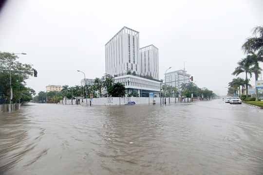 TP. Vinh: Nước rút chậm, phương tiện chết máy hàng loạt