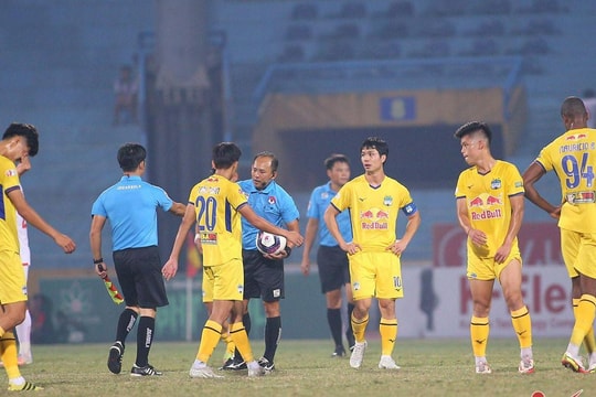 Bình Định chiêu mộ thành công đội trưởng CLB Sài Gòn; Dàn sao Hoàng Anh Gia Lai sắp tan đàn, xẻ nghé