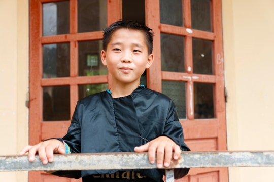 Vì sao rất nhiều người Mông có tên là Tủa (Tuam/Tuôv)?