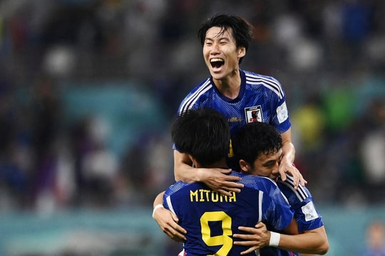 Bóng đá và bài học tôn trọng đối thủ