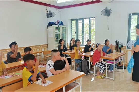 Nâng cao năng lực cho đội ngũ cán bộ làm công tác bảo trợ xã hội 