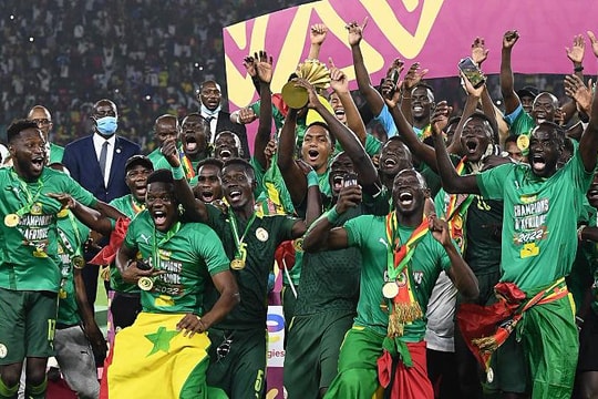 WORLD CUP 2022: Đã xác định hai cặp đấu đầu tiên vòng 1/8 