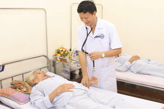 Những giải pháp ‘vàng’ phát triển nguồn nhân lực chất lượng cao ở Bệnh viện Y học cổ truyền Nghệ An