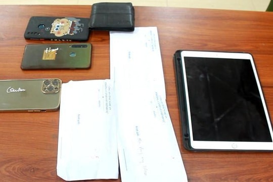 Video: Chủ quán cà phê ở thành phố Vinh bị bắt vì tổ chức cá độ bóng đá