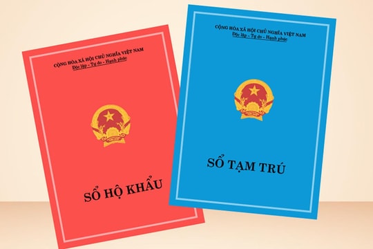 Hộ nghèo được hỗ trợ điện thoại thông minh khi sổ hộ khẩu giấy sắp 'khai tử' 