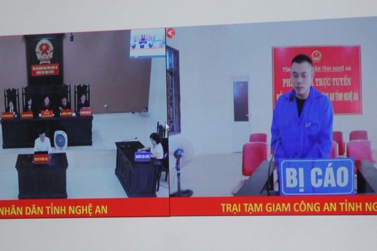 Lời biện minh của gã đàn ông dùng xe cứu thương của nhân tình 'ship' ma túy