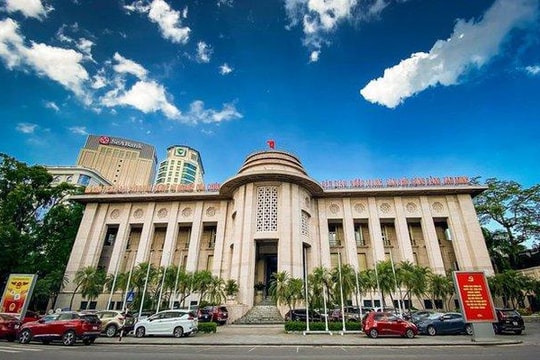 'Nới room' tín dụng thêm 1,5-2% cho hệ thống các tổ chức tín dụng