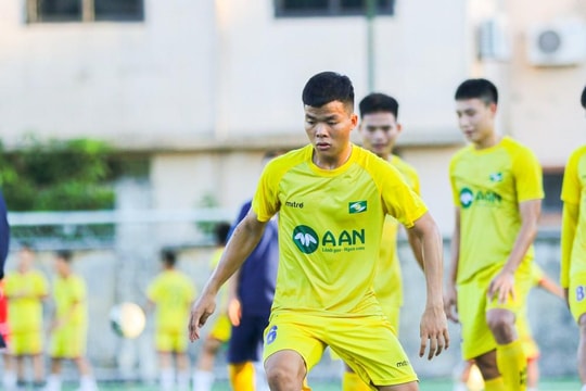 Những niềm hy vọng mới thay thế Phan Văn Đức trên hàng công của Sông Lam Nghệ An