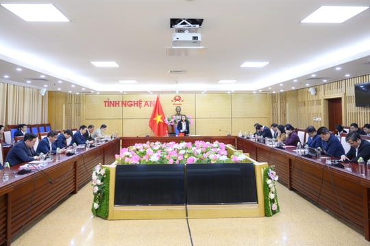 KỲ HỌP THỨ 11 HĐND TỈNH NGHỆ AN KHÓA XVIII