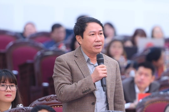 Giải quyết các khu tập thể cũ trên địa bàn TP. Vinh: 'Nhức nhối như người đi đường chân dẫm phải gai mà không rút ra được'