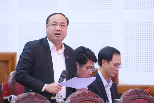 Giám đốc Sở Nội vụ Nguyễn Viết Hưng: Chế độ cho cán bộ khối, thôn, bản đã được bố trí 'tụt khung' nhưng chưa tương xứng với công việc