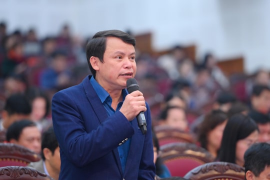 Đại biểu Hội đồng nhân dân tỉnh 'hiến kế' hỗ trợ chế độ cho cán bộ xóm, khối, bản