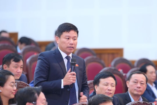 Hơn 300km đường tỉnh xuống cấp, Giám đốc Sở GTVT 'kêu' khó 