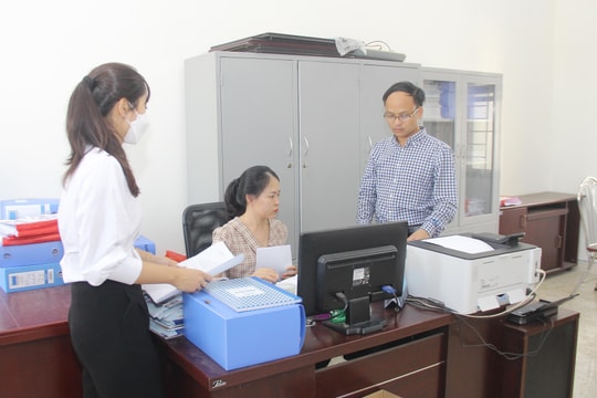 HĐND tỉnh giao biên chế công chức năm 2023 giảm so với năm 2022