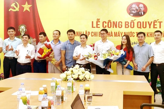 Huyện Nghĩa Đàn vượt chỉ tiêu kết nạp đảng viên mới