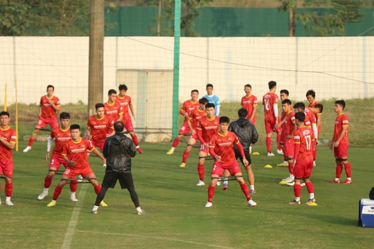 Tuyển Việt Nam tổn thất lực lượng trước trận giao hữu với tuyển Philippines