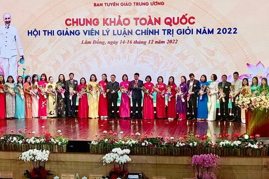 Nghệ An tham gia Chung khảo Hội thi Giảng viên lý luận chính trị giỏi toàn quốc năm 2022