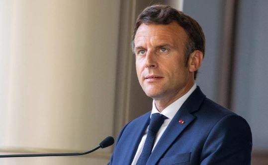 Người Pháp đáp trả mạnh mẽ việc Macron xúc phạm Nga