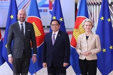 Thủ tướng đề nghị ASEAN và EU lấy hoà bình là mục đích, coi đối thoại là công cụ