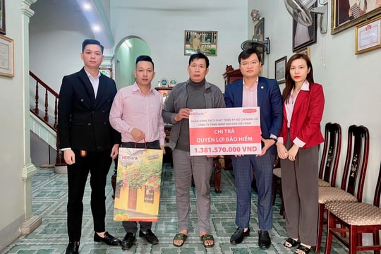 HD Bank chi trả gần 1,4 tỷ đồng quyền lợi bảo hiểm cho khách hàng tại Nghệ An 